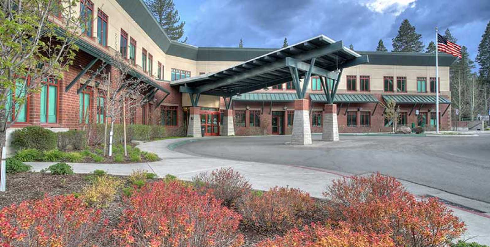 Front of Tahoe Forest Hospital