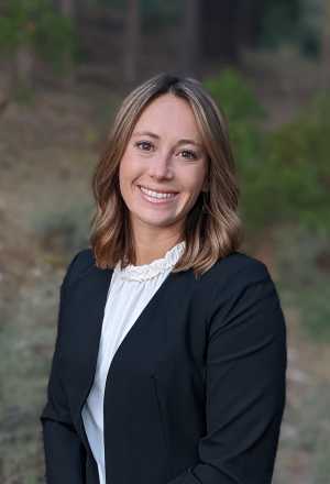 Physician Assistant Jessica Tidd headshot